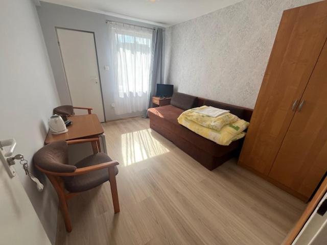 Hotel Dom Muszelka à Krynica Morska Extérieur photo