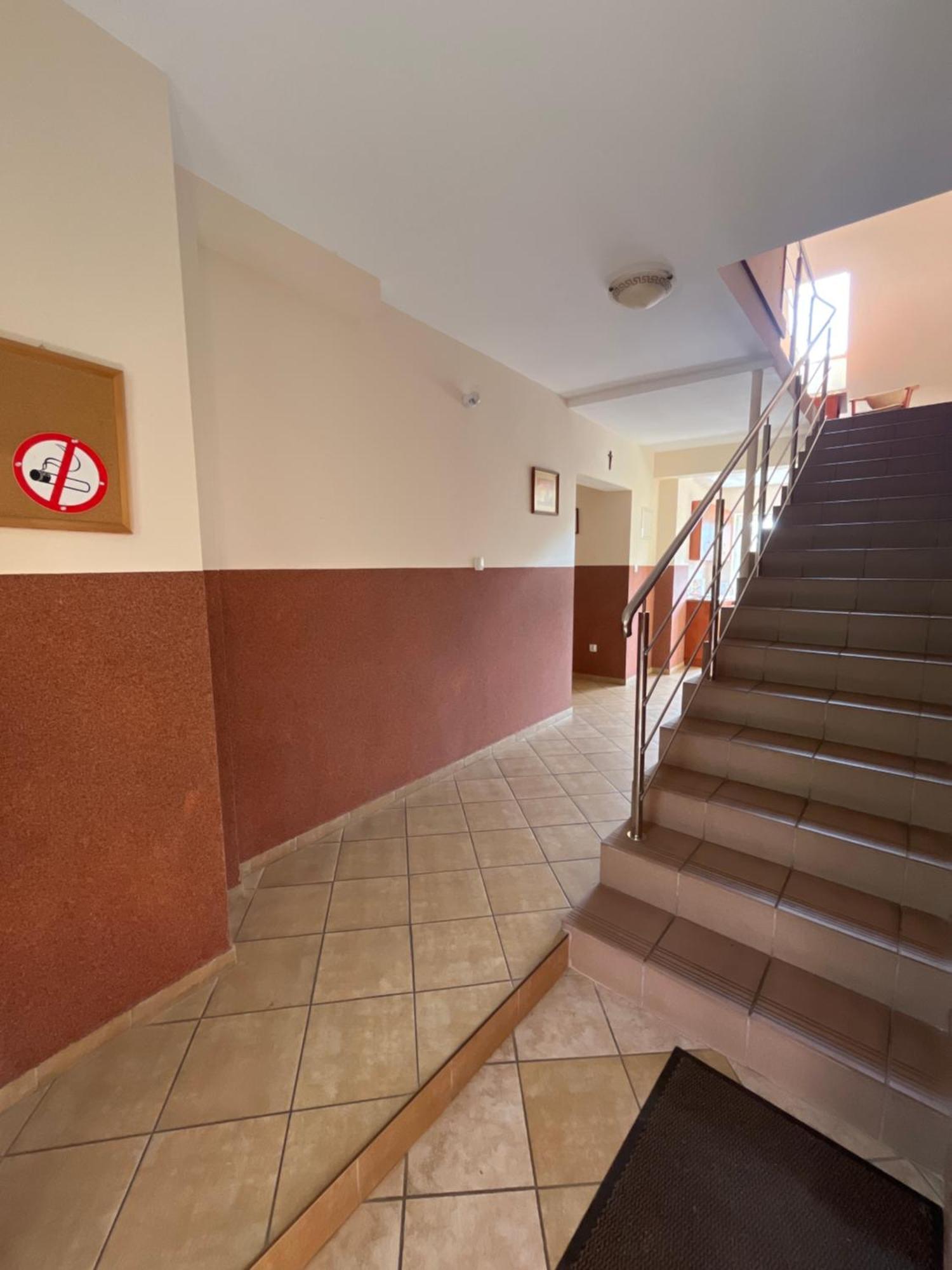 Hotel Dom Muszelka à Krynica Morska Extérieur photo
